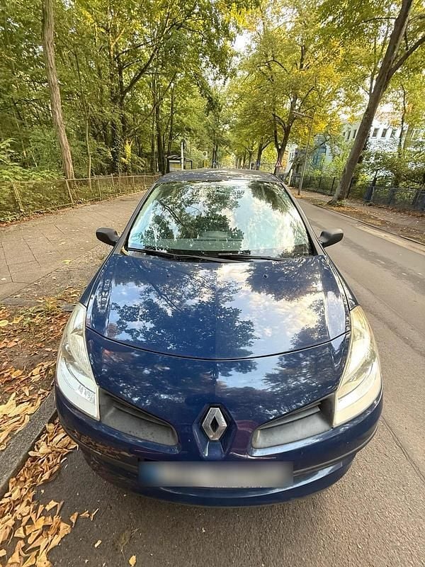 Gebraucht Renault Clio II 80 PS (58 kW) 2006 Blau Kleinwagen