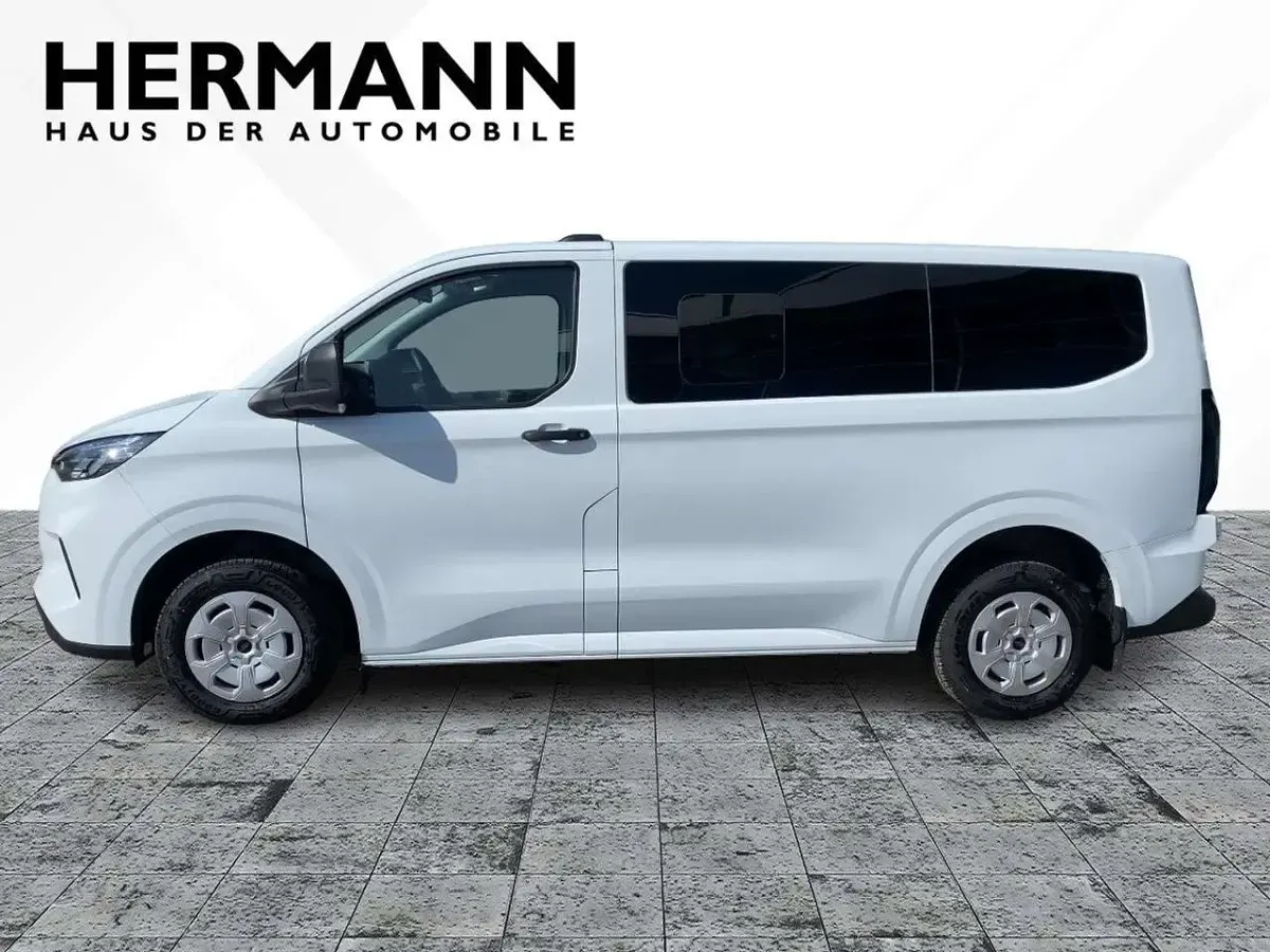 Neu Ford Transit Custom 136 PS (100 kW) 2026 Frozen white  (pn3gz) (weiß) Kombi