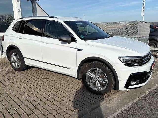 Gebraucht VW Tiguan Allspace Highline 239 PS (175 kW) 2019 Pure white SUV