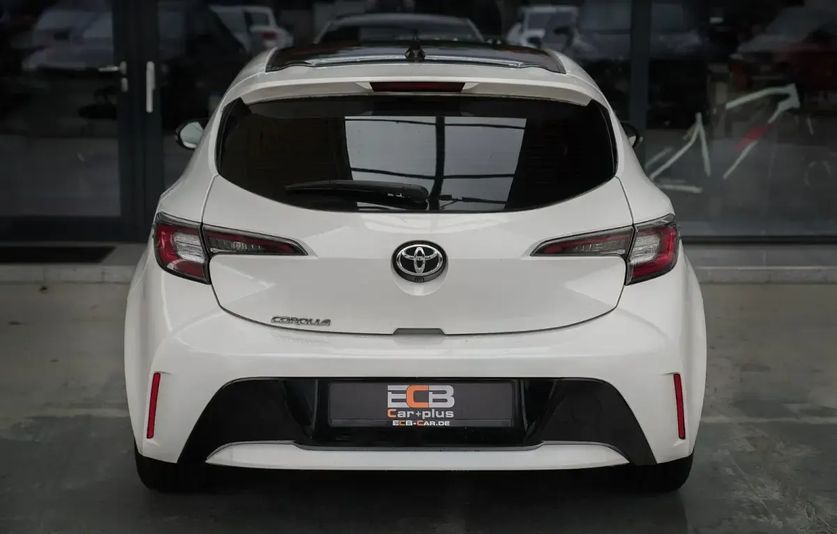 Gebraucht Toyota Corolla Comfort 116 PS (85 kW) 2020 Weiß Kombi