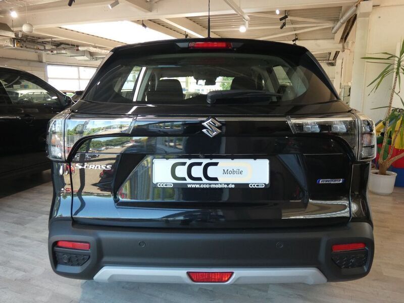 Gebraucht Suzuki SX4 S-Cross 129 PS (94 kW) 2025 Schwarz SUV