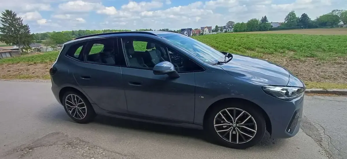Gebraucht BMW 223 Active Tourer M Sport 218 PS (160 kW) 2024 Grau Van / Kleinbus