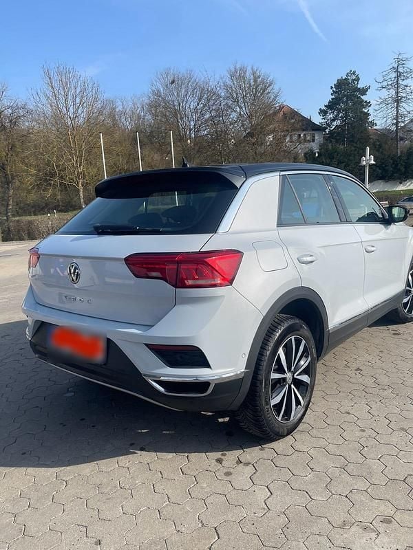 Gebraucht VW T-Roc 150 PS (110 kW) 2019 Weiß SUV