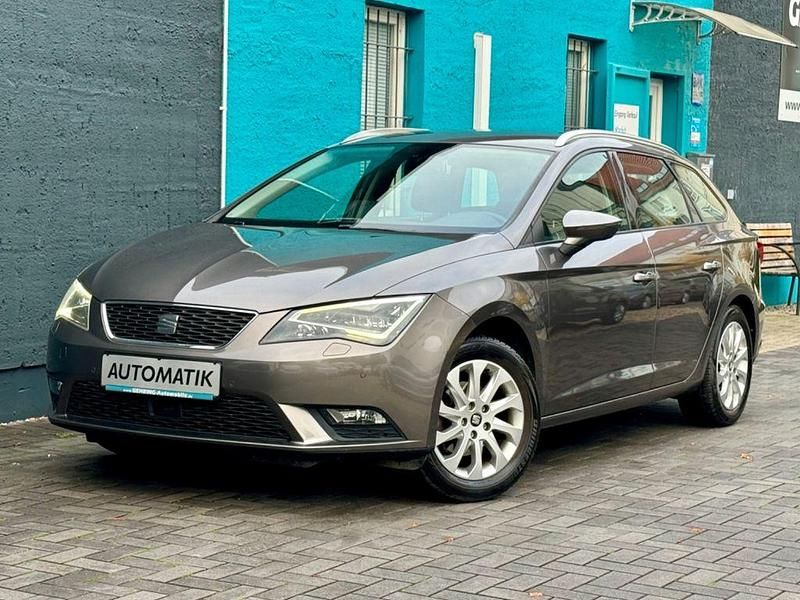 Grau Gebraucht 2014 Seat Leon ST Style Kombi | 11.400 € (Fairer Preis) - Bild 1/4
