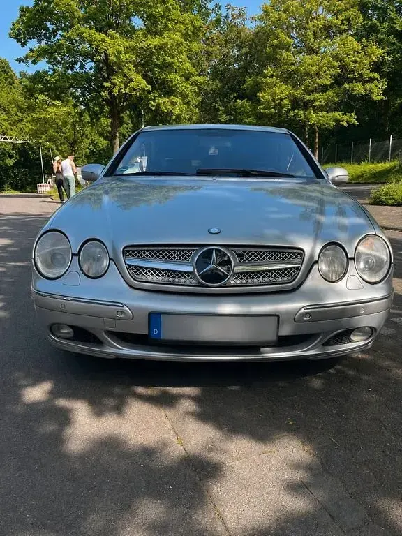 Gebraucht Mercedes CL500 306 PS (225 kW) 2001 Silber Coupé