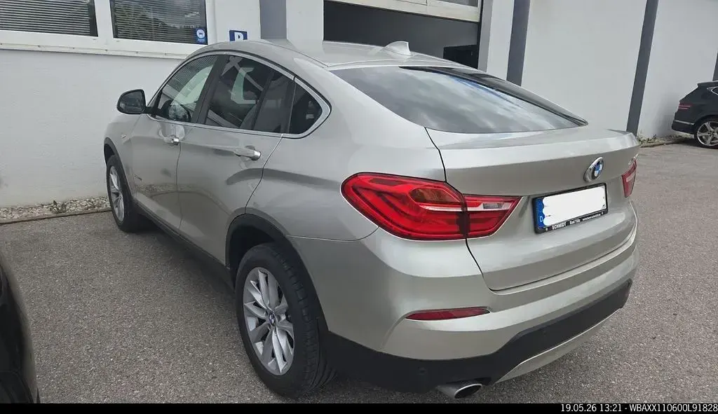 Gebraucht BMW X4 190 PS (139 kW) 2015 Silber SUV