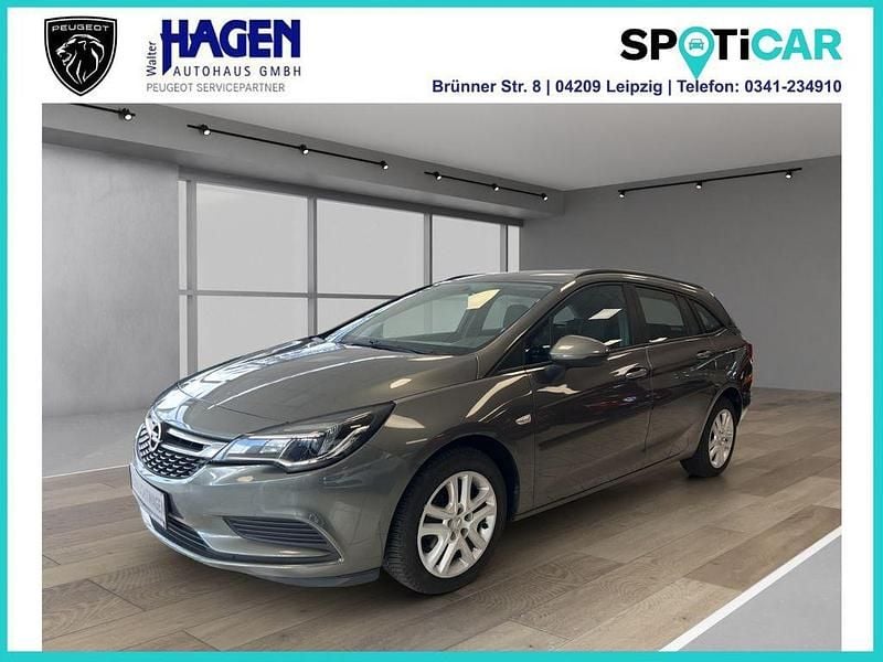 Gebraucht Opel Astra Edition 95 PS (69 kW) 2018 Quarz grau Kombi