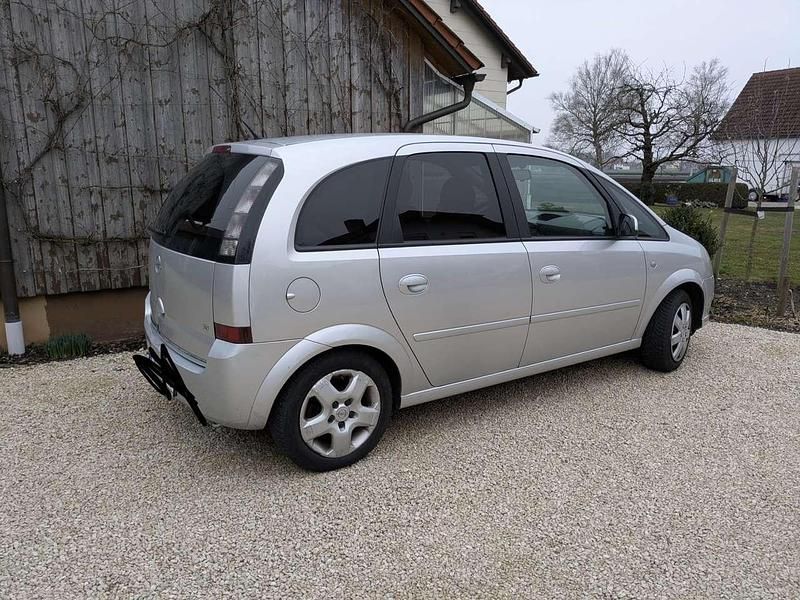Gebraucht Opel Meriva 105 PS (77 kW) 2006 Grau Van / Kleinbus