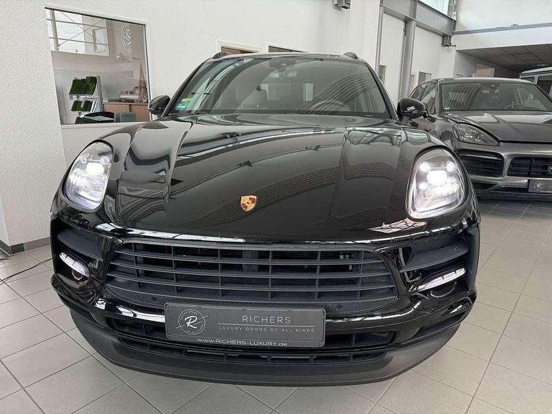 Gebraucht Porsche Macan 245 PS (180 kW) 2019 Schwarz SUV