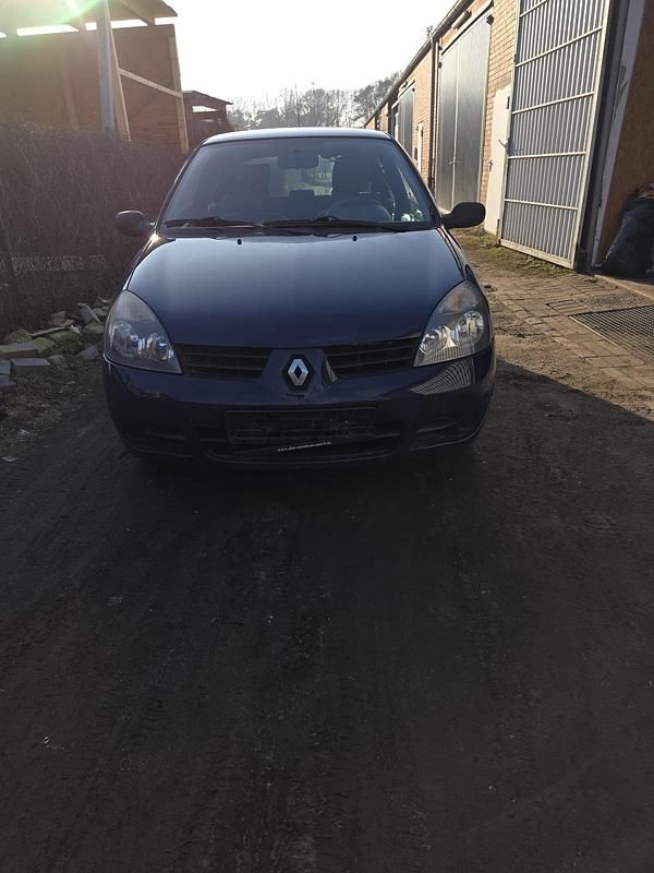 Blau Gebraucht 2008 Renault Clio II Kleinwagen | 2.499 € (Fairer Preis) - Bild 1/4