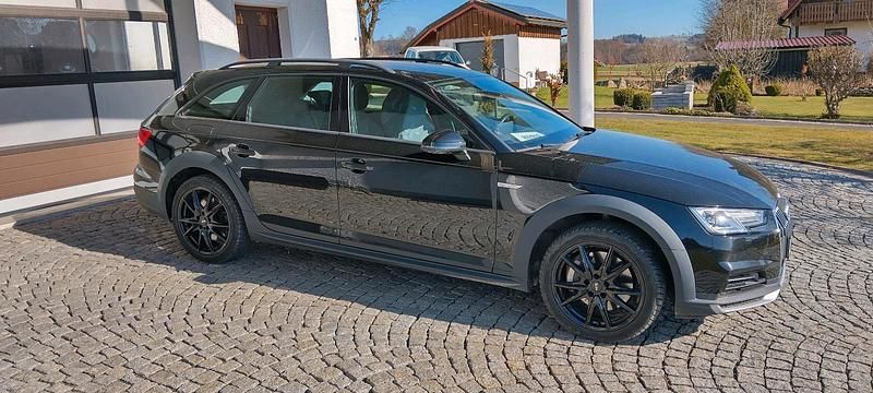 Gebraucht Audi A4 Allroad 252 PS (185 kW) 2019 Schwarz Kombi