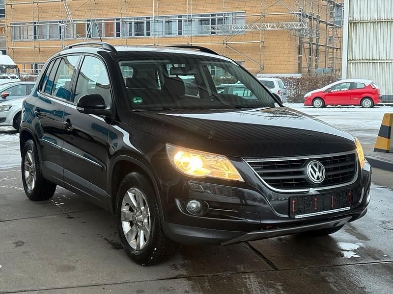 Schwarz Gebraucht 2008 VW Tiguan SUV | 4.000 € (Guter Preis) - Bild 1/4