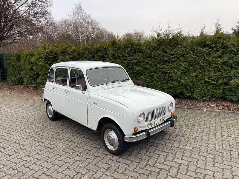 Weiß Gebraucht 1974 Renault R4 Kleinwagen | 12.990 € - Bild 1/4