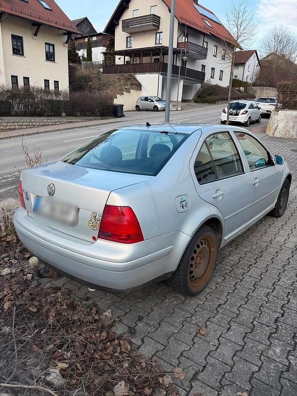 Gebraucht VW Bora 150 PS (110 kW) 1998 Silber Limousine