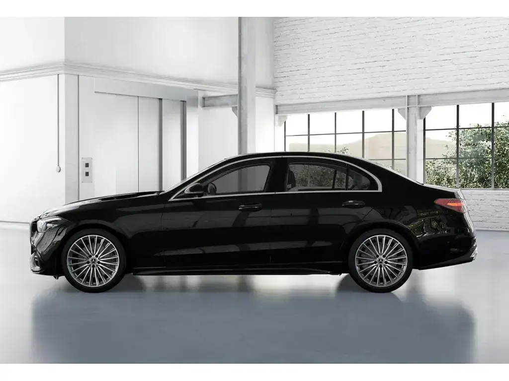 Gebraucht Mercedes C200 AMG 204 PS (150 kW) 2024 Metalliclack obsidianschwarz Limousine