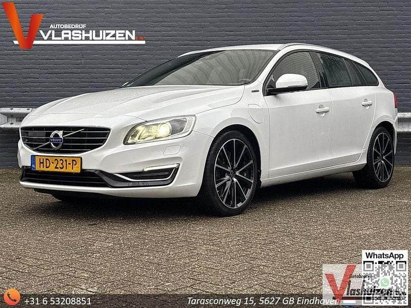 Weiß Gebraucht 2015 Volvo V60 Kombi | 5.800 € (Fairer Preis) - Bild 1/4