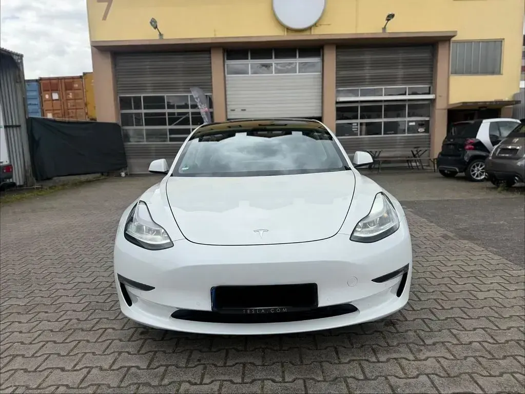 Gebraucht Tesla Model 3 350 kW (476 PS) 2021 Weiß Limousine