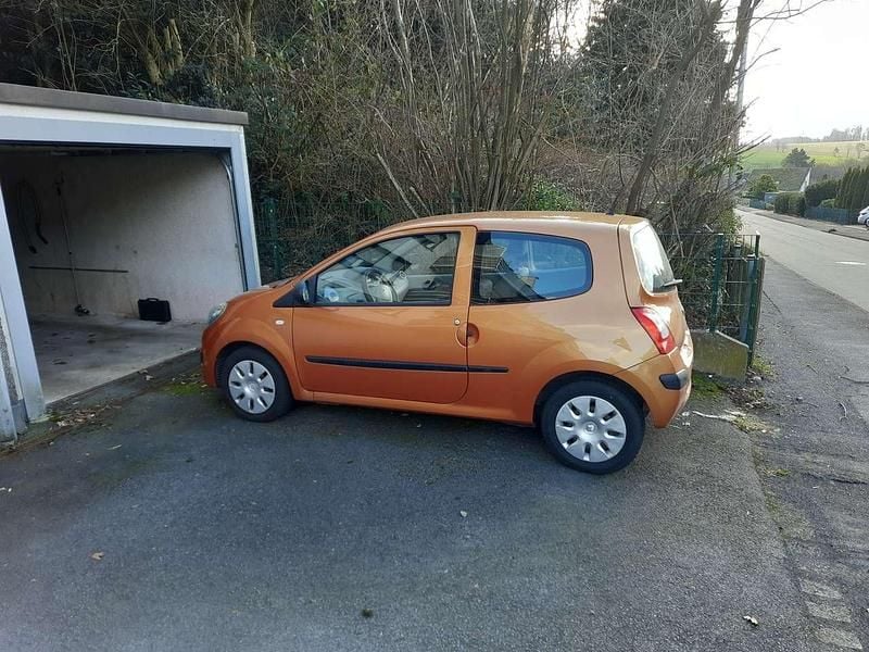 Second-hand Renault Twingo Expression 76 CP (55 kW) 2008 Auriu Hatchback