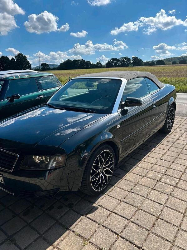 Schwarz Gebraucht 2005 Audi A4 Cabriolet Cabrio | 3.299 € (Fairer Preis) - Bild 1/4