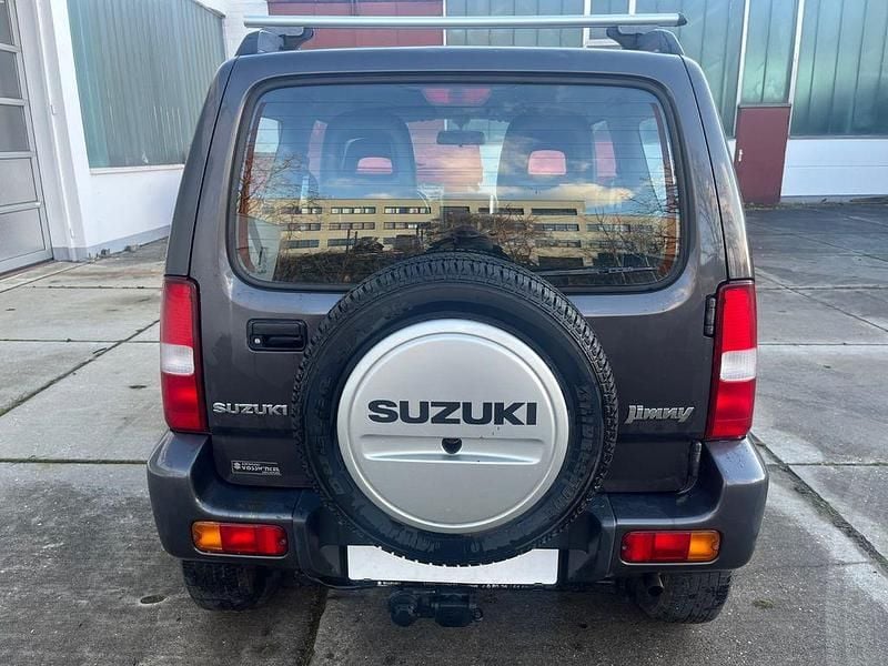Gebraucht Suzuki Jimny 86 PS (63 kW) 2011 Grau SUV