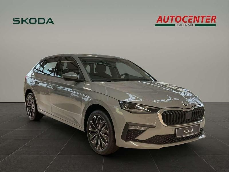 Gebraucht Skoda Scala Selection 116 PS (85 kW) 2025 Steelgrau Kleinwagen