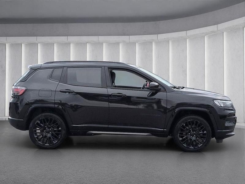 Gebraucht Jeep Compass 241 PS (177 kW) 2022 Schwarz SUV