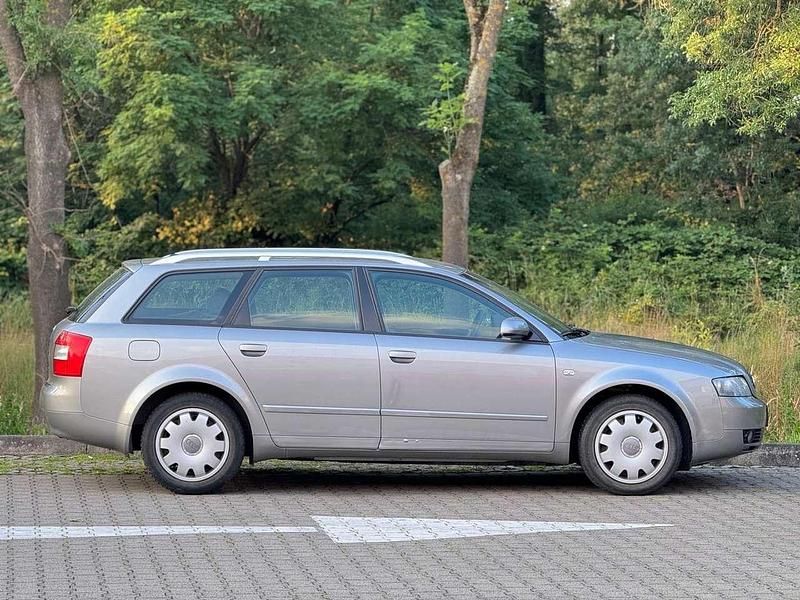 Gebraucht Audi A4 131 PS (96 kW) 2003 Grau Kombi