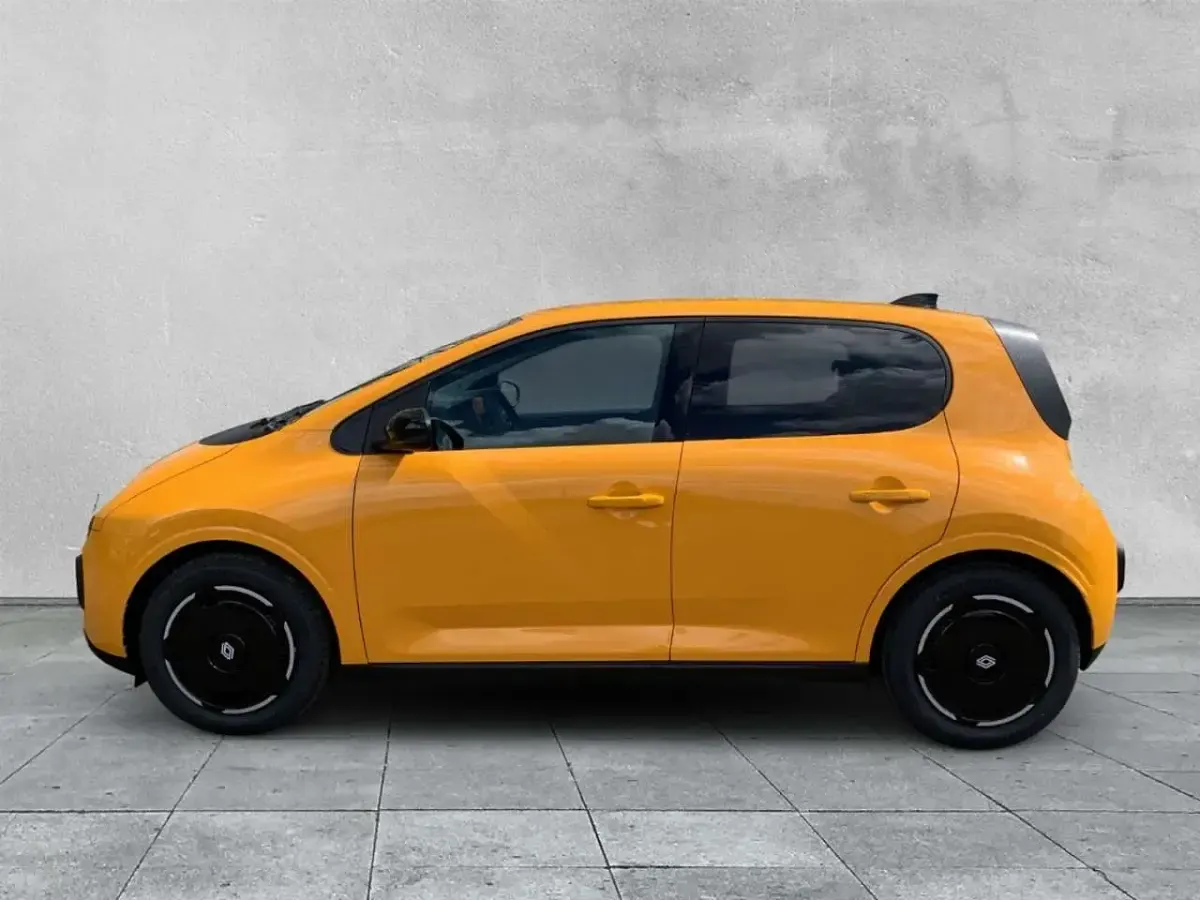 Gebraucht Renault Twingo Urban 60 kW (82 PS) 2026 Mangogelb Kleinwagen