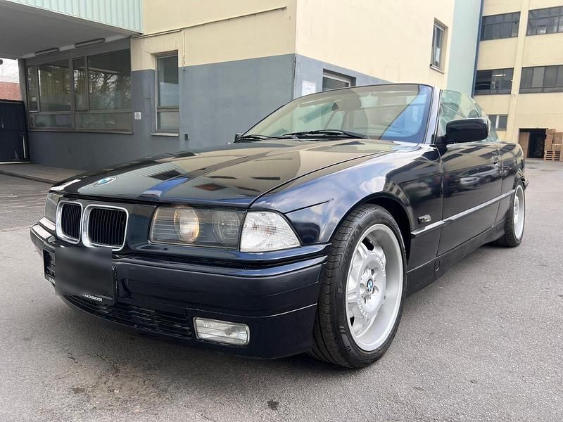 Schwarz Gebraucht 1995 BMW 328 Cabriolet Cabrio | 8.900 € - Bild 1/4