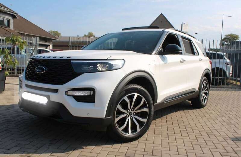 Weiß Gebraucht 2021 Ford Explorer ST-Line SUV | 45.000 € (Teuer) - Bild 1/4