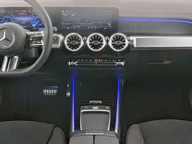 Gebraucht Mercedes EQB250 139 kW (190 PS) 2025 SUV