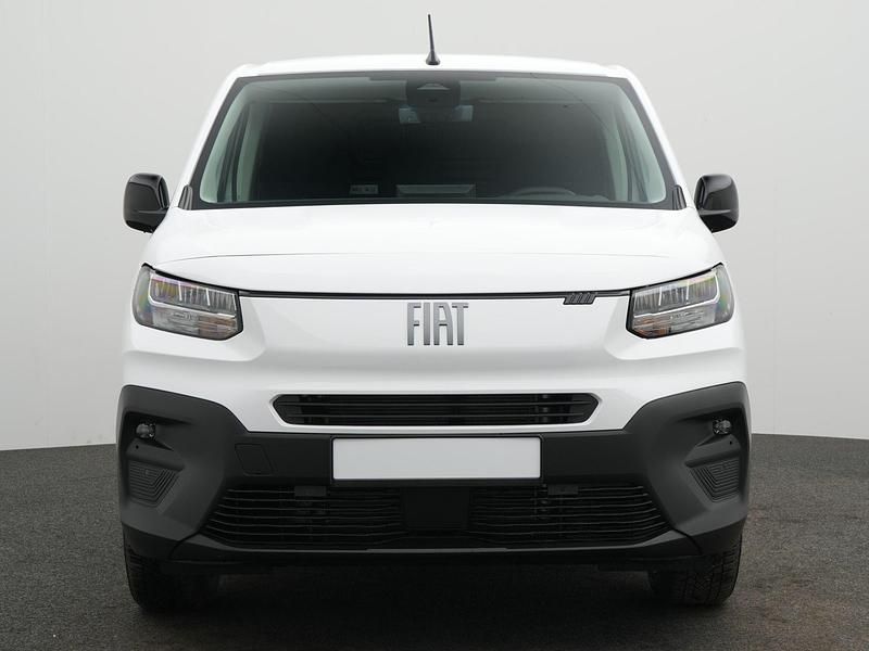 Neu Fiat Doblò 101 PS (74 kW) 2026 Weiß Van / Kleinbus