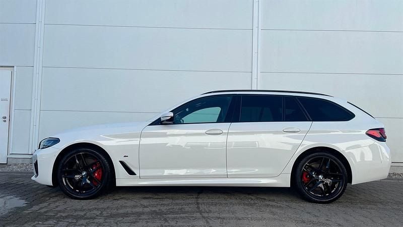 Gebraucht BMW 530 Efficient Dynamics 286 PS (210 kW) 2022 Alpinweiß uni Kombi