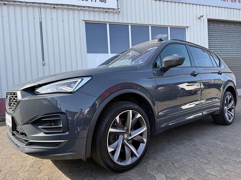 Gebraucht Seat Tarraco 4Drive 200 PS (147 kW) 2023 Grau SUV