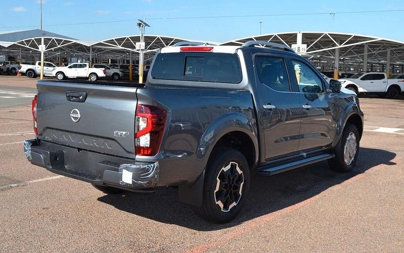 Neu Nissan Navara 2026 Weiß Pickup