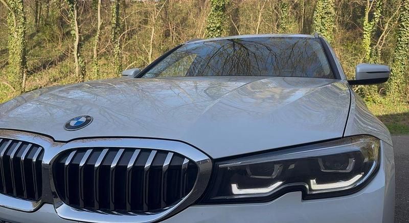 Gebraucht BMW 320 Luxury Line 184 PS (135 kW) 2020 Weiß Kombi