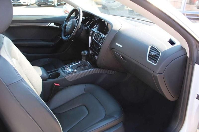 Gebraucht Audi A5 S-Line 177 PS (130 kW) 2014 Gletscherweiss Coupé