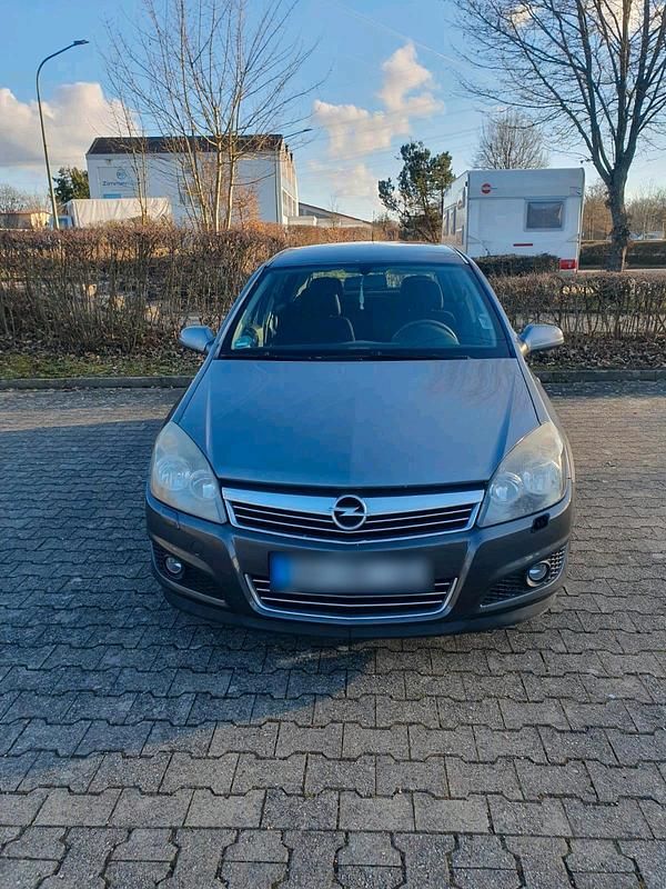 Gebraucht Opel Astra 90 PS (66 kW) 2005 Grau Limousine