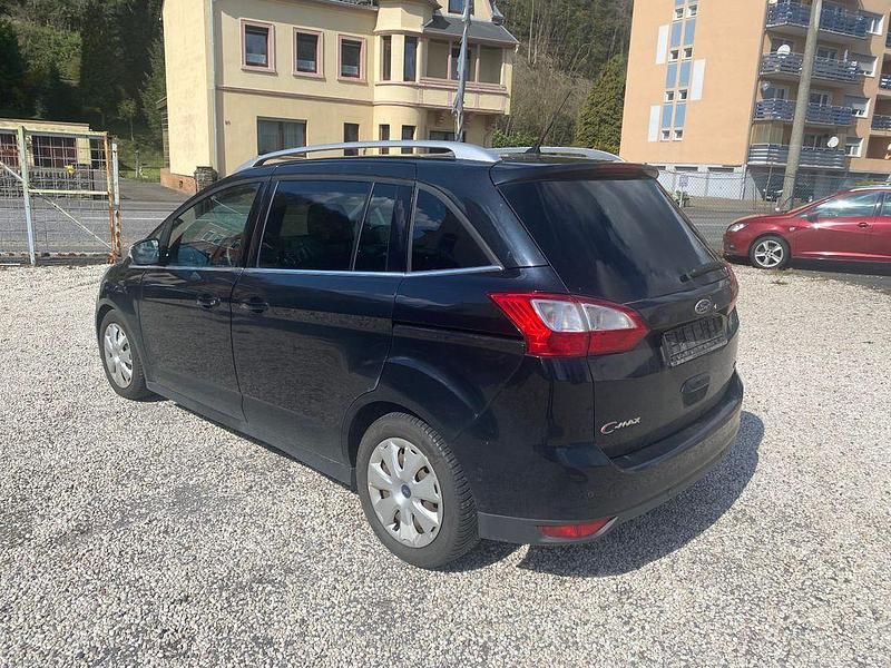 Gebraucht Ford Grand C-Max Ambiente 116 PS (85 kW) 2012 Schwarz Van / Kleinbus