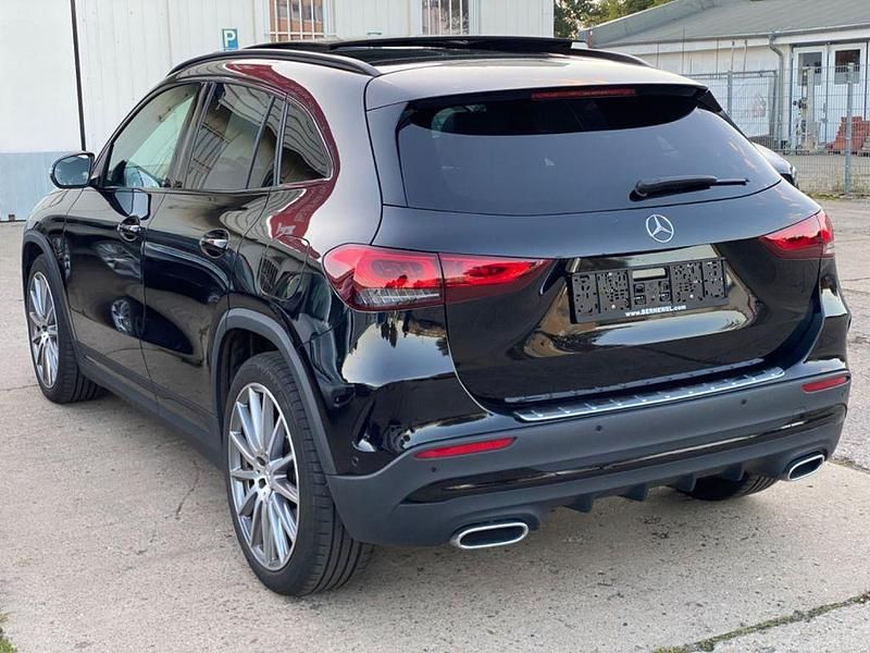 Gebraucht Mercedes GLA220 AMG 190 PS (139 kW) 2023 Schwarz SUV