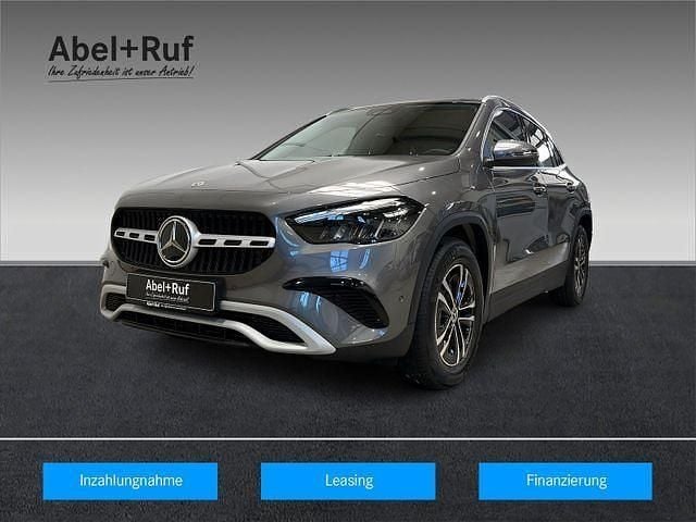 Usata Mercedes GLA200 150 CV (110 kW) 2025 Grigio SUV