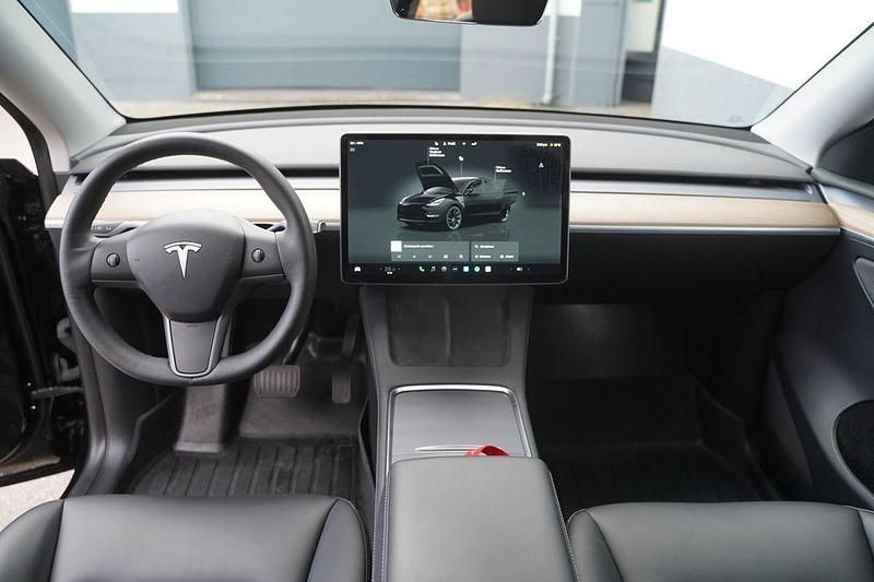 Gebraucht Tesla Model Y Long Range AWD 378 kW (514 PS) 2022 Schwarz SUV