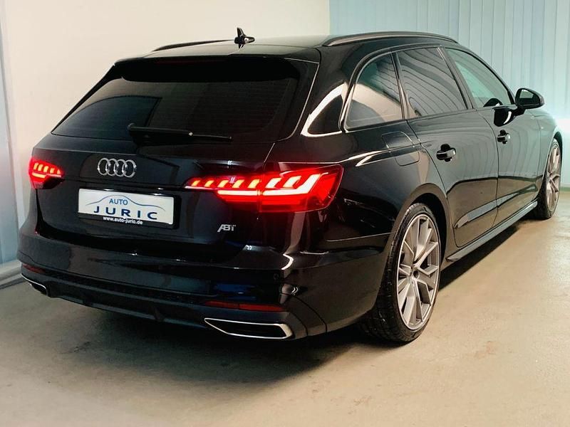 Gebraucht Audi A4 S-Line 163 PS (119 kW) 2022 Schwarz Kombi