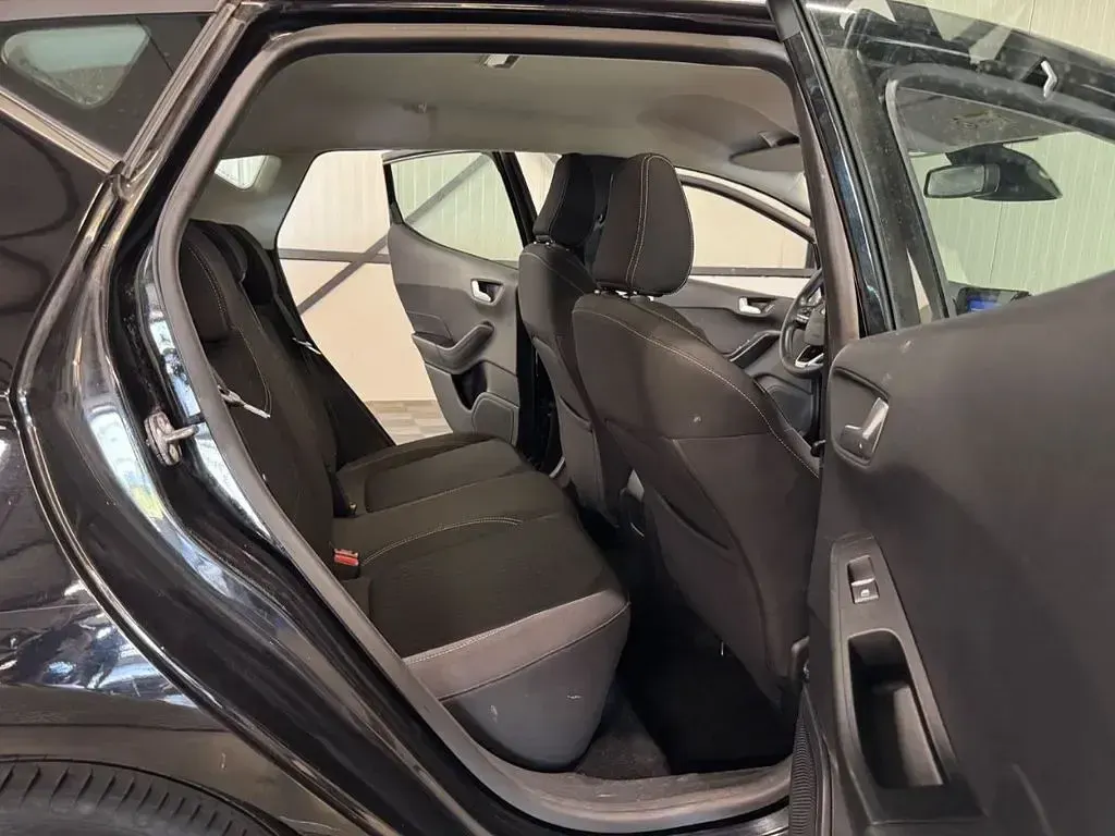 Gebraucht Ford Fiesta Titanium 95 PS (69 kW) 2021 Schwarz Kleinwagen