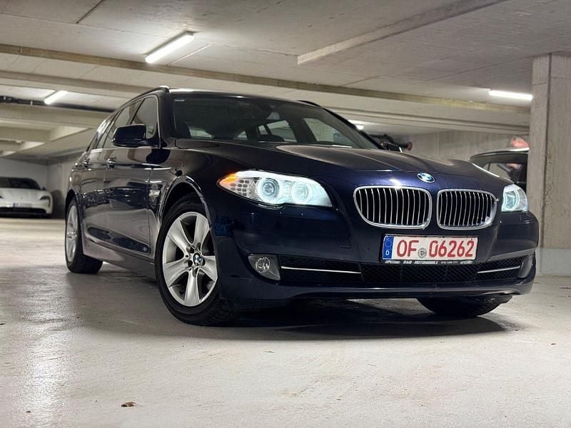 Gebraucht BMW 525 Performance 218 PS (160 kW) 2012 Blau Kombi