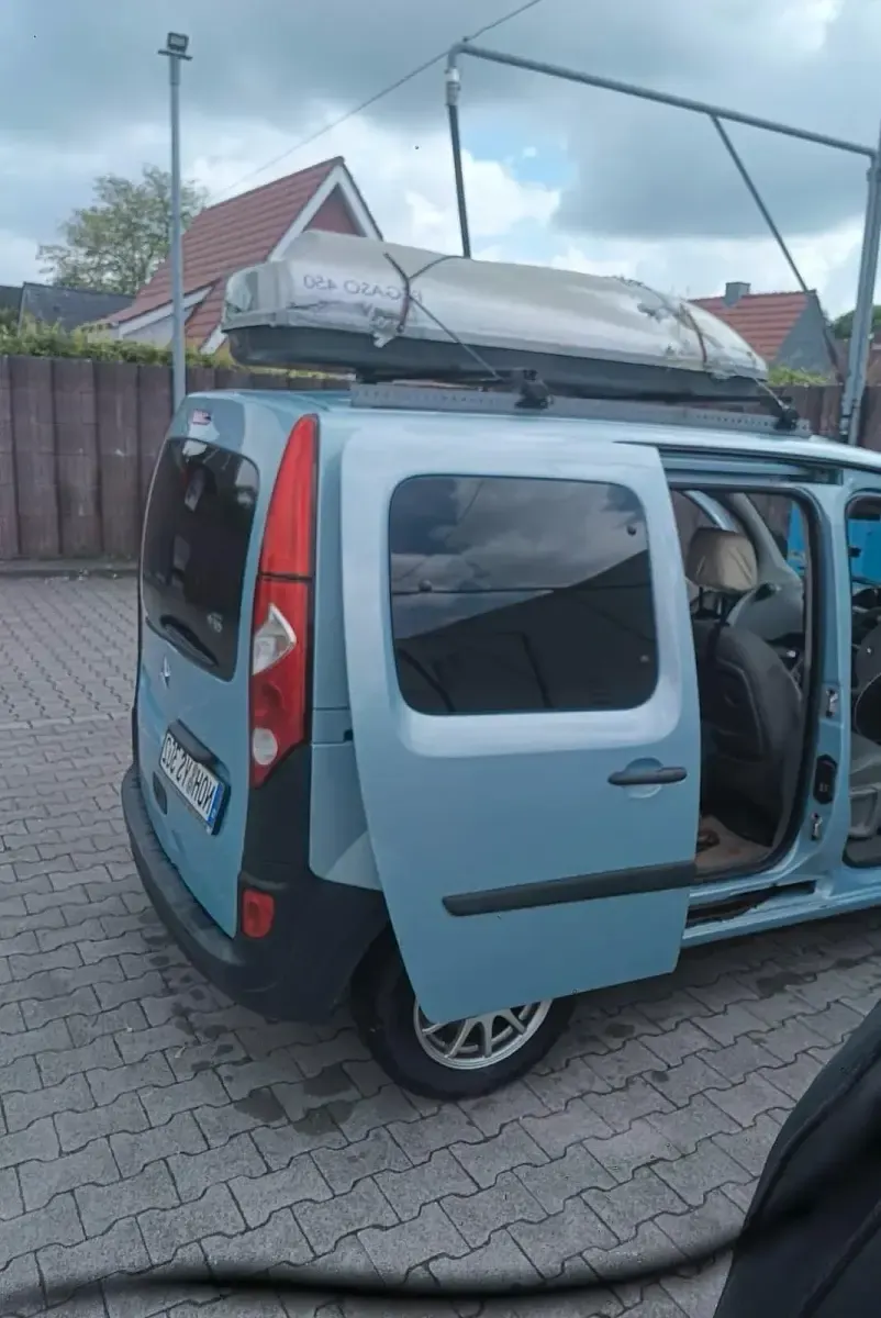 Gebraucht Renault Kangoo 102 PS (75 kW) 2008 Blau Van / Kleinbus