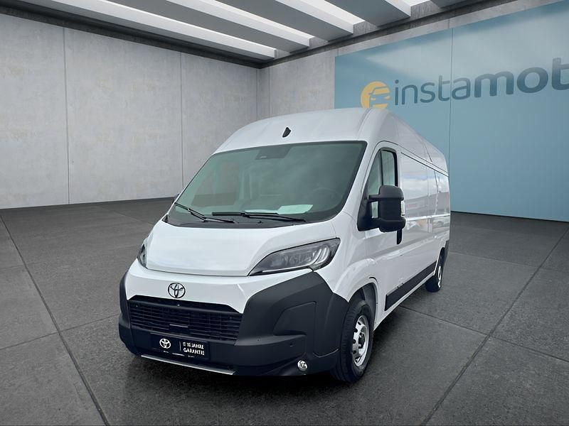 Weiß Gebraucht 2024 Toyota Proace Van | 49.199 € - Bild 1/4