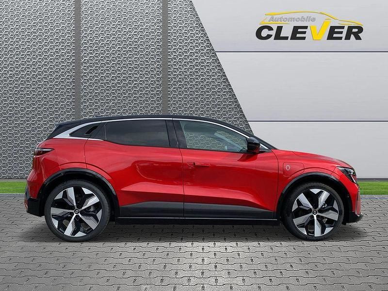 Gebraucht Renault Megane E-Tech Techno 160 kW (218 PS) 2024 Rot Limousine