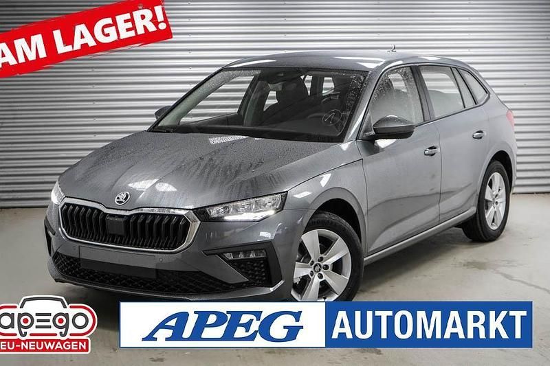 Graphite grau Neu 2025 Skoda Scala Selection Kleinwagen | 23.990 € (Fairer Preis) - Bild 1/4