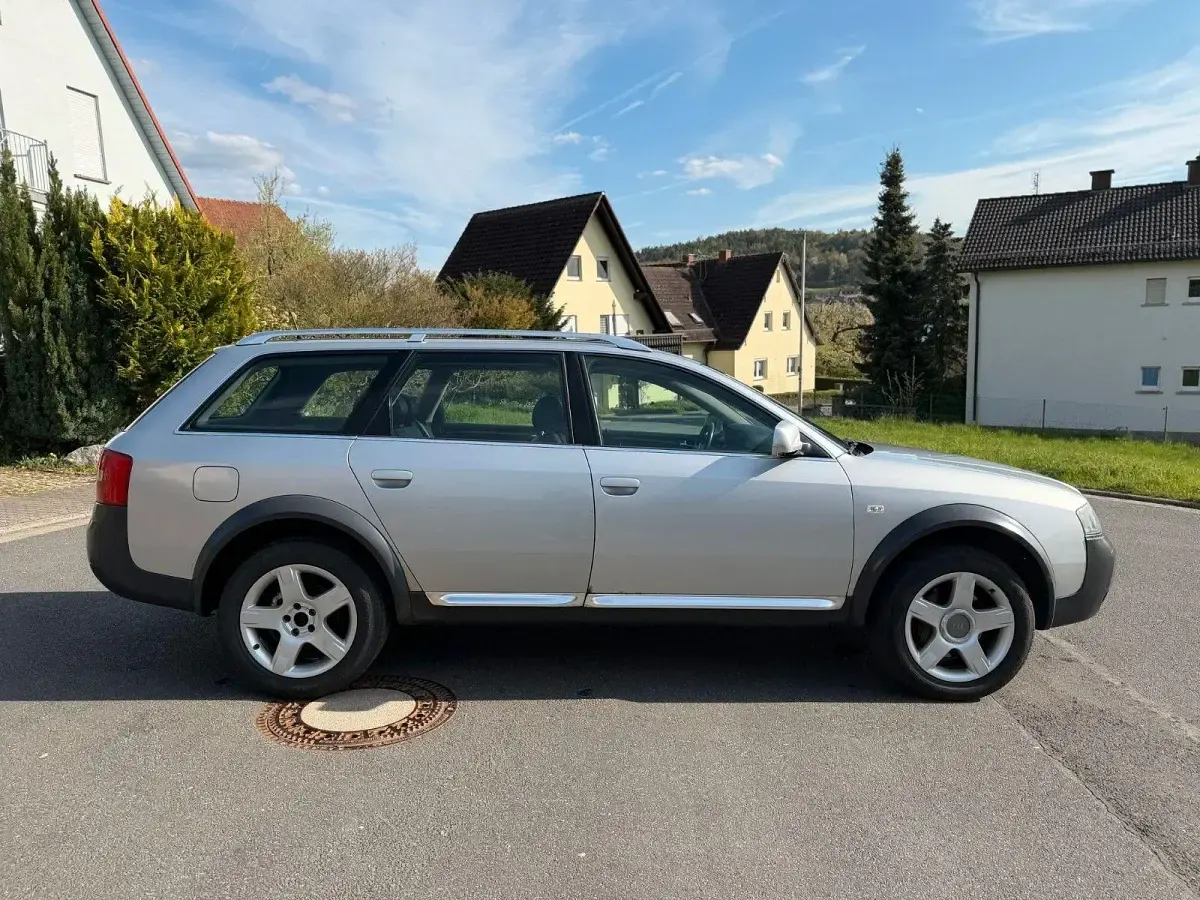 Używany Audi A6 Allroad 179 KM (131 kW) 2001 Srebrny Kombi